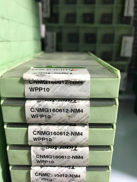 低价批发瓦尔特刀具CNMG120412-RP7 WPP20S车削刀片 加工钢件