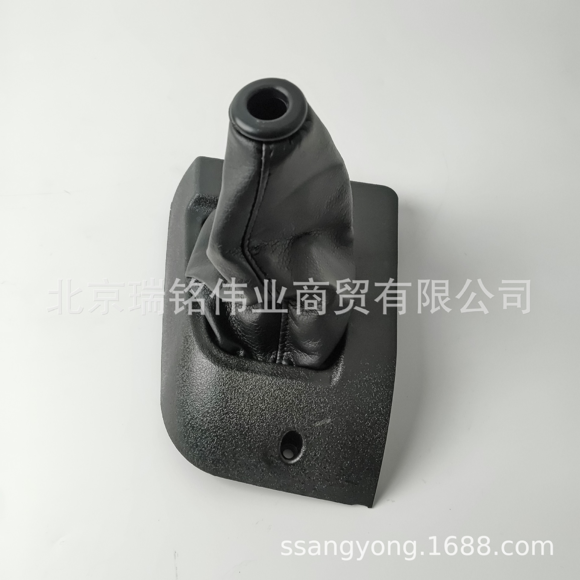 Mercedes-Benz 6618808744LAA Ssangyong ISTANA Mercedes-Benz MB100 Gear Shift Lever Dust Cover (Other starting systems)