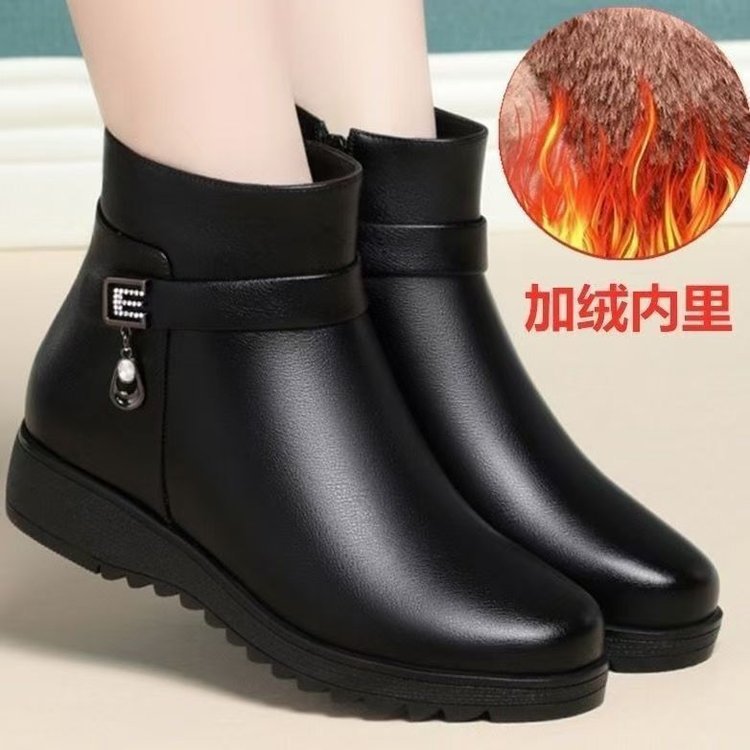 软皮马丁靴女鞋2025秋冬新款时装靴加绒加厚妈妈棉鞋平底防滑短靴|undefined