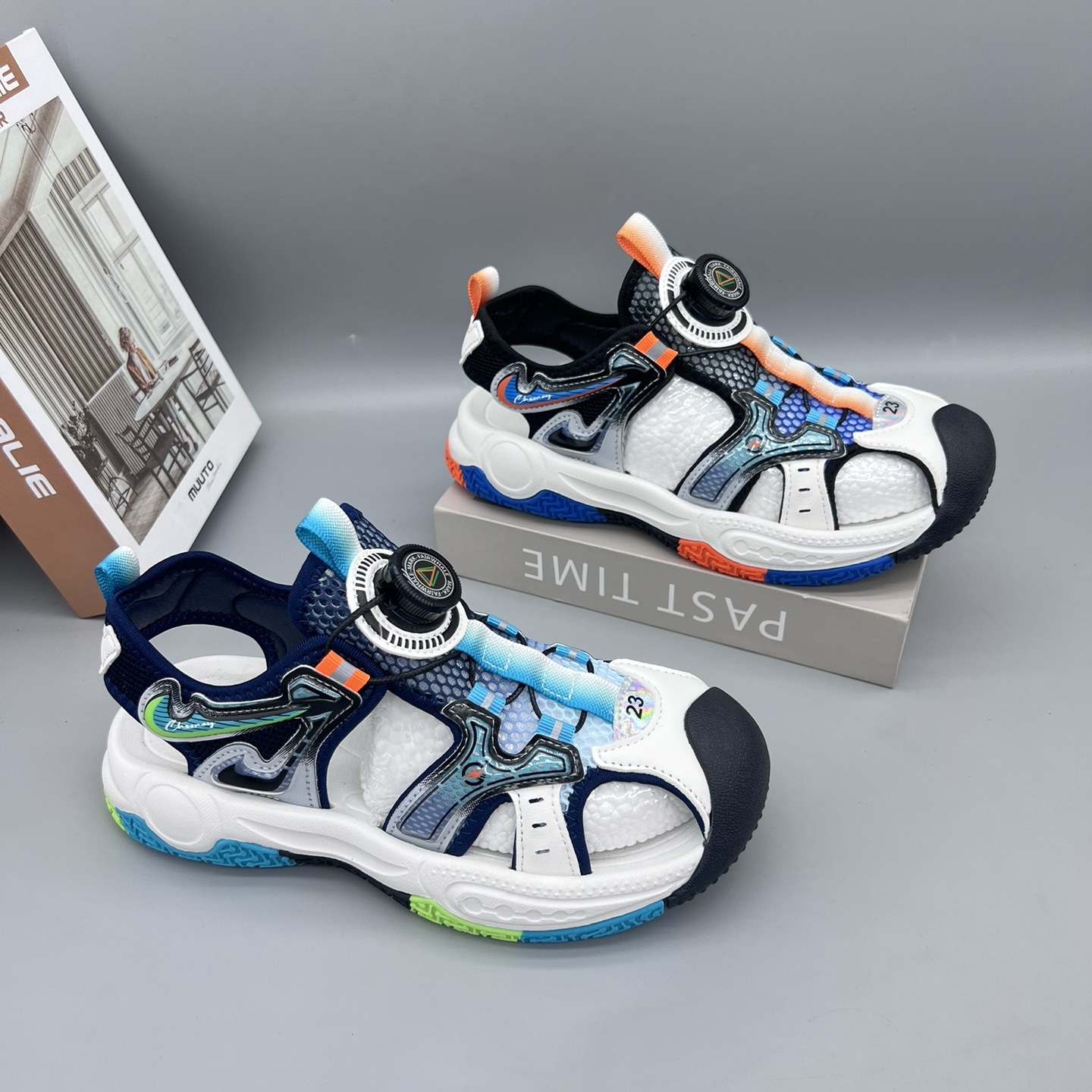 fashionable sandals for boys