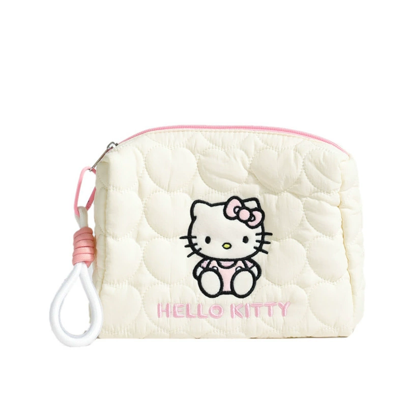 Косметичка Sanrio стеганая с синтепоном-наполнением, просторная дорожная организация, рисунки с героями
