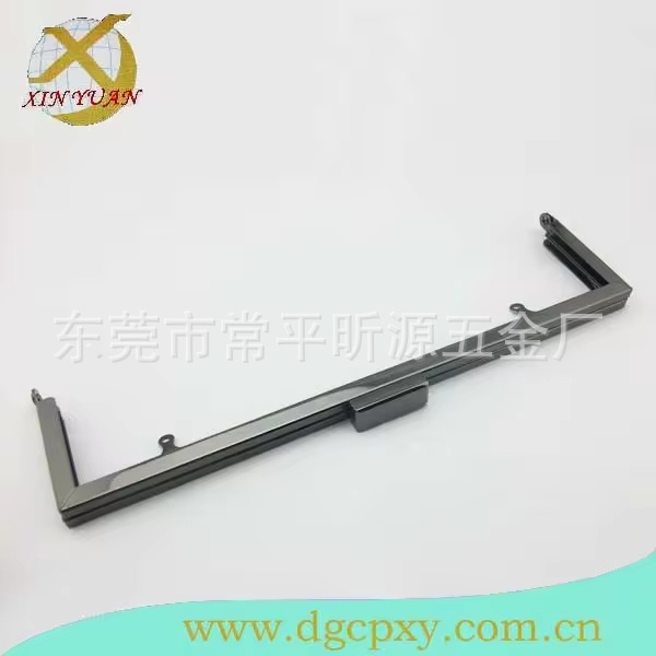 工厂供应黑色直角方头手袋五金口架， 手袋配件，链条包包夹