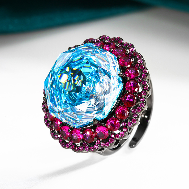 Venta caliente nuevo estilo Zhuang Shengsheng joyería fondo de cobre chapado en oro rosa corte temperamento traje de lujo ligero joyería de 18mm para mujer