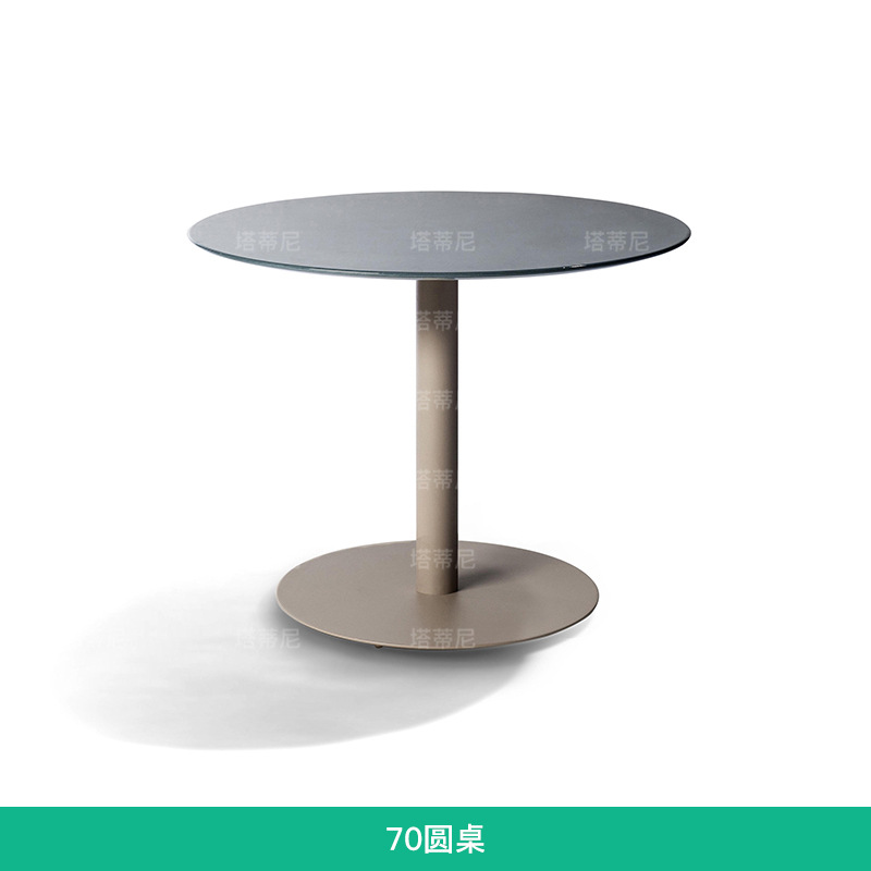 Mesas y sillas de teca para exteriores, muebles de madera anticorrosivos para patio de villa, conjunto de sillas de ratán de madera maciza para ocio al aire libre en hoteles.