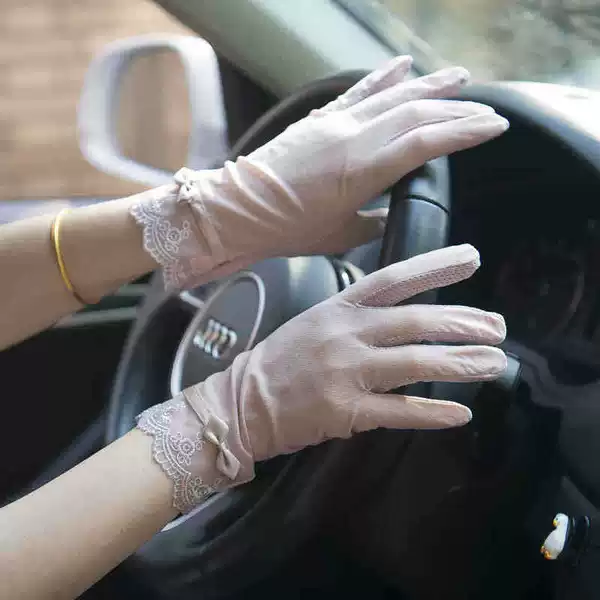 Spring and Summer Riding Electric Driving Sun Protection Gloves Women's Touch Screen Anti-Slip Bud Ice Silk Anti-UV Thin Short