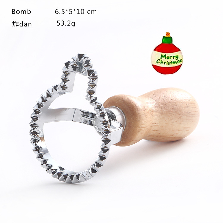 Dumpling encaje impresión aleación de zinc molde de galletas dumpling lado de la piel flor en relieve molde de galletas mango de madera rueda de cortador de pastel