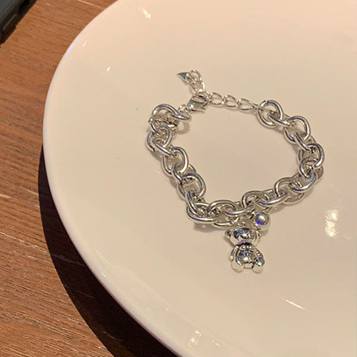 Japanese and Korean Minimalist Women's Hand Chain Ins Cold Style Jewelry Friendship Bear Bracelet Alloy Metal Texture Bracelet