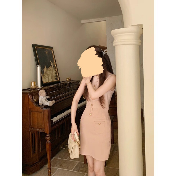 7655 フレンチセレブスタイルミルキー娘高品質輸入織韓国ノースリーブ気質双曲ニットスーツ|undefined