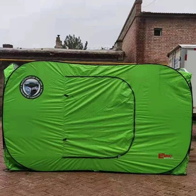 Steel Wire Tent, Çadırlar
