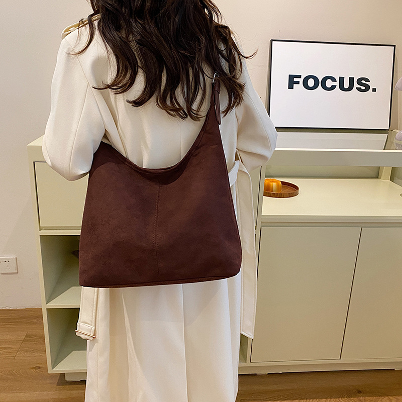 Bolso rosa coreano perezoso2024 nuevo paquete de transporte de hombro de gran capacidad suave pito