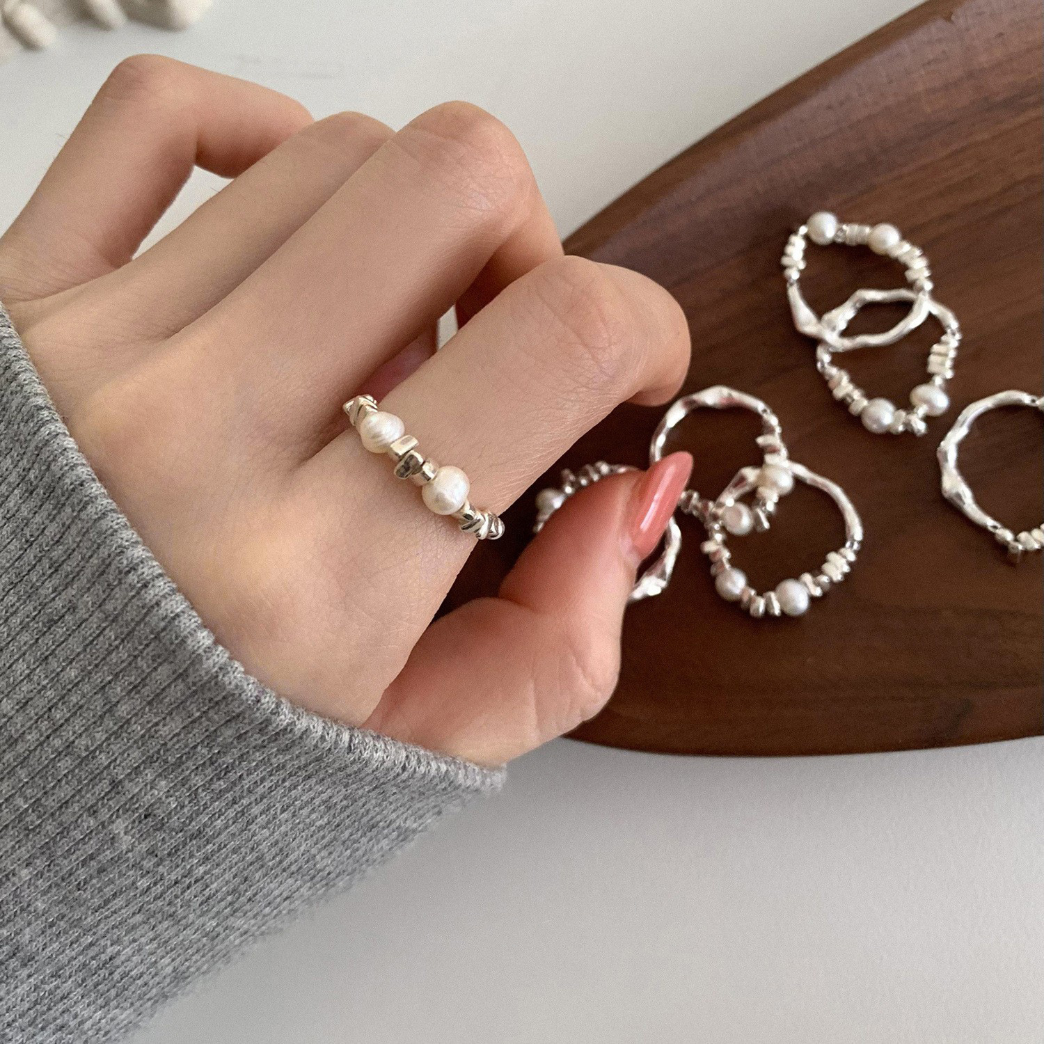 South Korea light luxury niche design sense s925 sterling silver broken silver stitching ring Women's simple fashion personalized index finger ring
