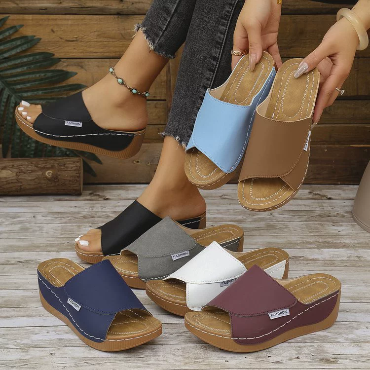 Женские летние пляжные шлепанцы больших размеров, модная новинка 2025 года, простой однотонный дизайн, открытый носок