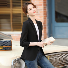灰色小西装外套女春夏新款韩版小个子短款高级感炸街薄款网红西服
