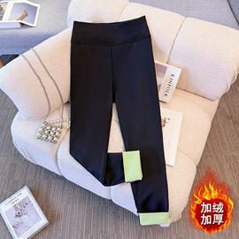 大码连衣裙;大码休闲套装;大码卫衣