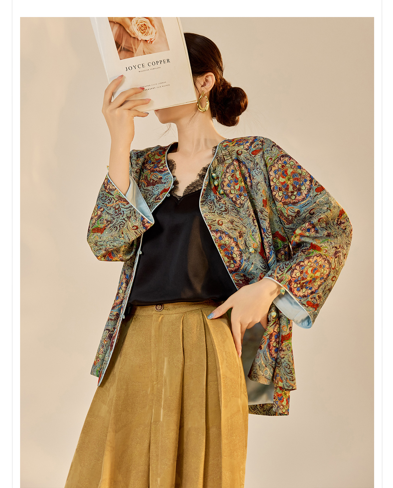 Áo khoác nữ phong cách Trung Hoa mới, cổ chéo, in thêu chỉ vàng, chất rayon cao cấp N8042 — màu xanh nhạt chi tiết 7
