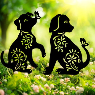 Source factory metal paint decorations creative garden wrought iron landscape decoration garden plug-in hollow dog ornaments