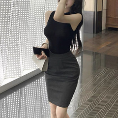 高智御姐高级感黑色半高领挂脖吊带背心高腰短裙气质两件套装女装