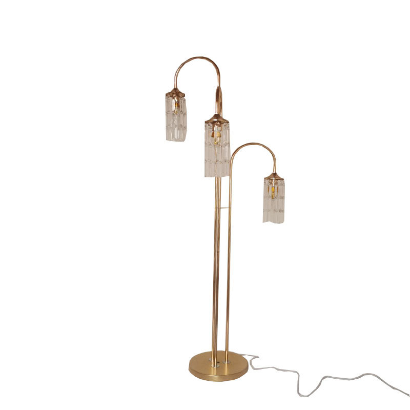 Nuevos apoyos de la boda Luz de plomo carretera de tres cabezas de hielo Barra de cristal de hierro Marco de plomo de carretera etapa de la boda de oro plomo Decoración