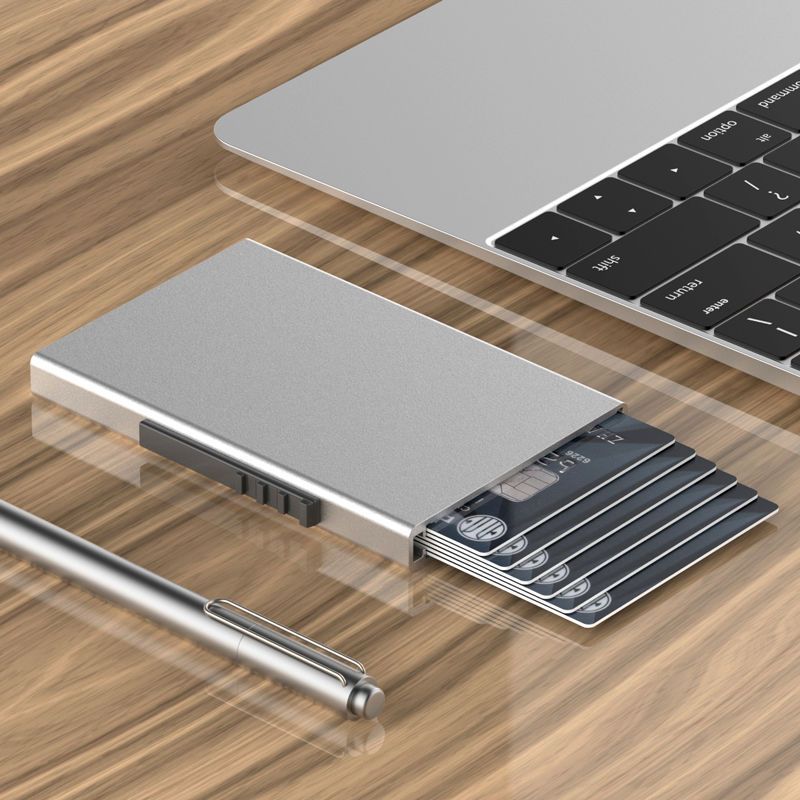 新款钉制卡包男女防消磁银行卡套多卡位大容量证件收纳自动弹出式