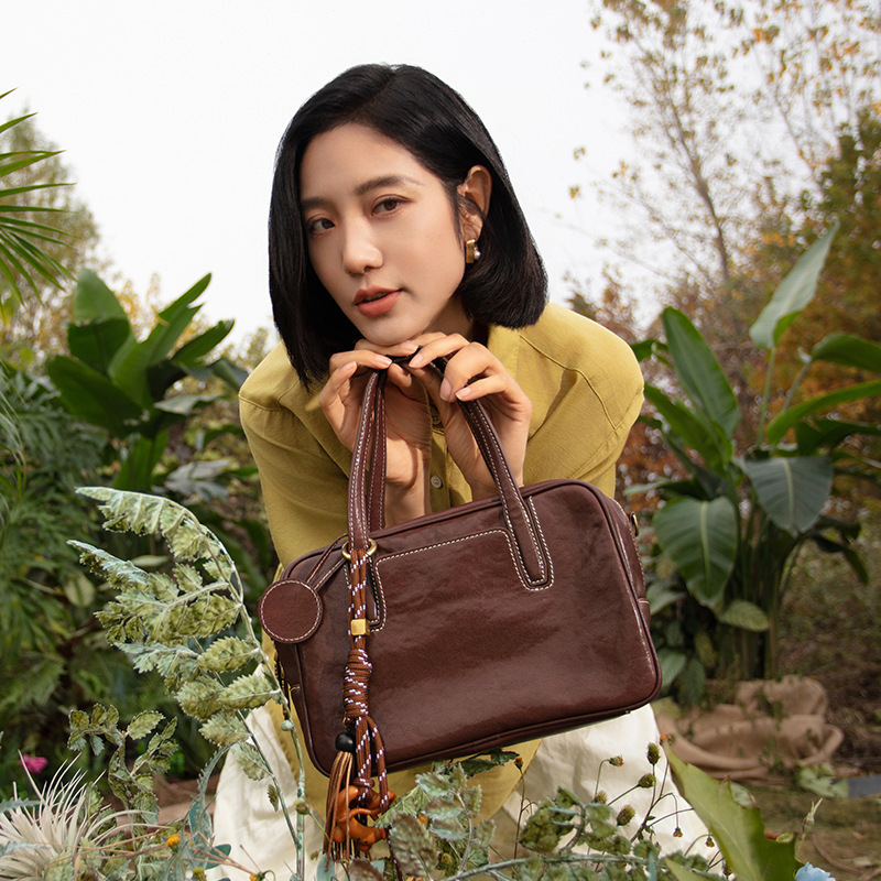 趙昭儀と同じスタイルのShicatang Sugar Cubeボウリングバッグ、第一層植物タンニンなめし牛革ポータブルクロスボディショルダーバッグ、小さな正方形バッグ|undefined