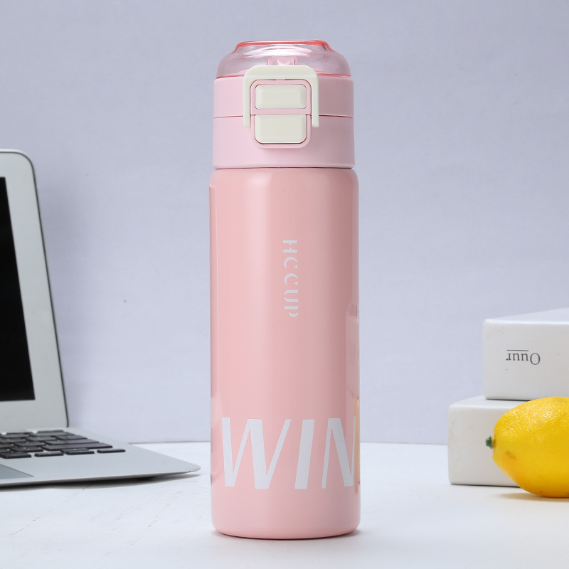 Fábrica directa de acero inoxidable doble taza de bebida taza de aislamiento portátil de alta capacidad taza de cubierta de rebote de alto valor facial taza de paja