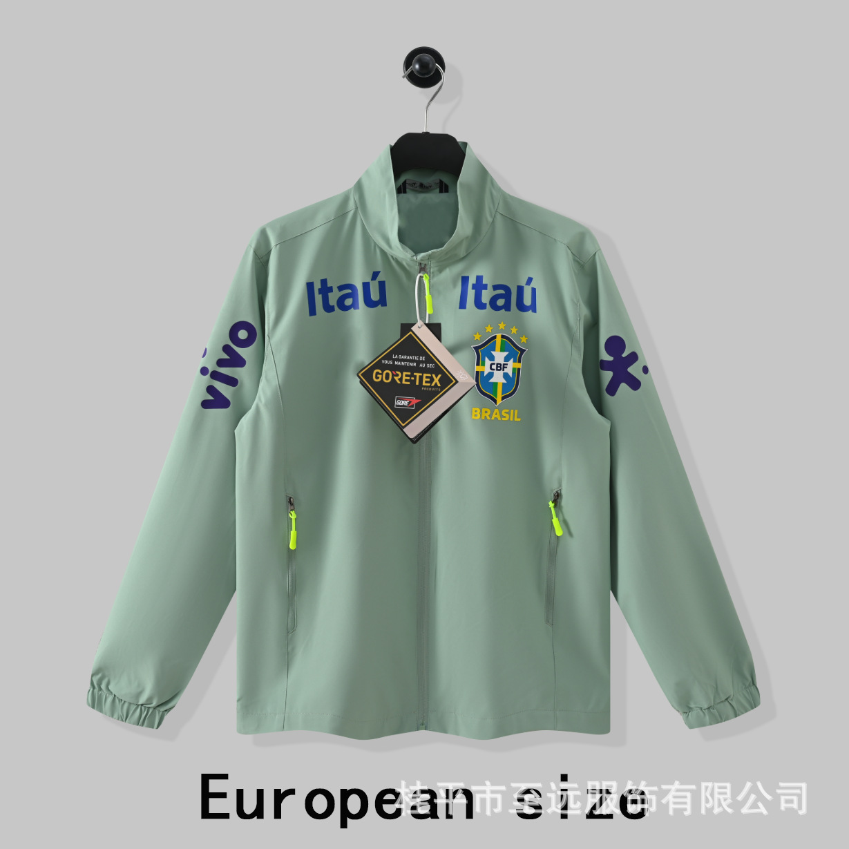 Brasileño chaqueta de asalto con capuchón, abrigo a prueba de viento, abrigo a prueba de agua, fábrica de fuentes deportivas, ropa de entrenamiento de fútbol al por mayor image 4