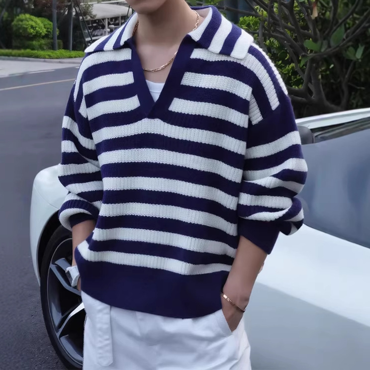 Navy Blue V-Neck Pullover Sweater for Men, Suitable for Autumn and Winter, with a Lazy and High-End Feel, Can Be Worn as Outerwear or Layered with a Striped Knit Sweater Navy Blue V-Neck Pullover Sweater for Men, Suitable for Autumn and Winter, with a Lazy and High-End Feel, Can Be Worn as Outerwear or Layered with a Striped Knit Sweater