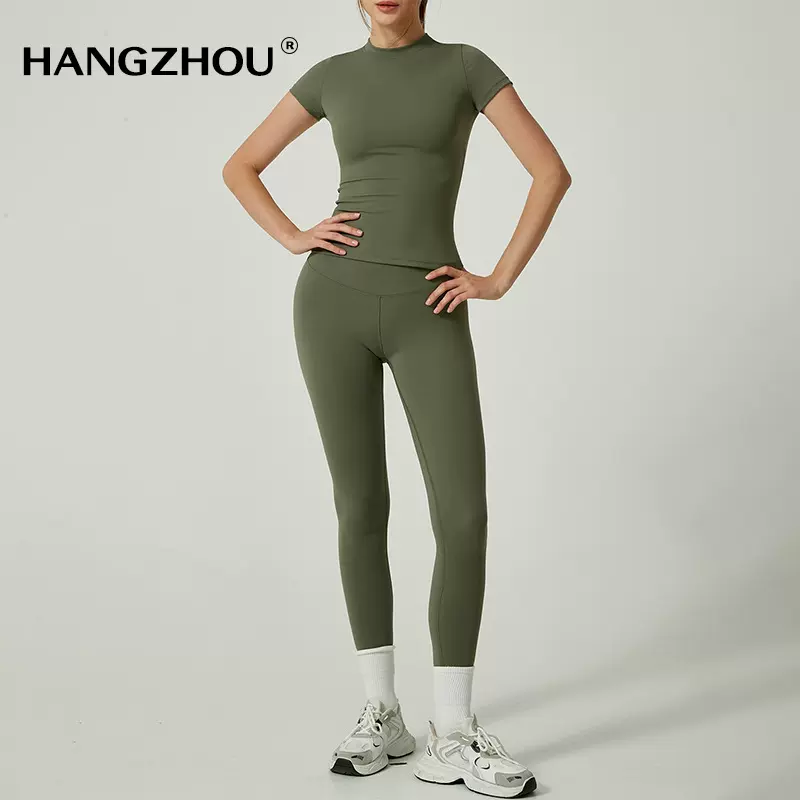 跨境爆款瑜伽服女套装两件套裸感春夏运动健身瑜伽服套装高级感