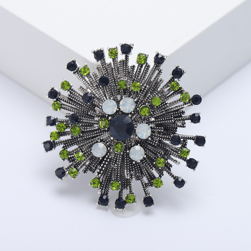 Aniweni Snowflake Crystal Flower Brooch Luxurious and elegant suit coat accessories brooch brooch