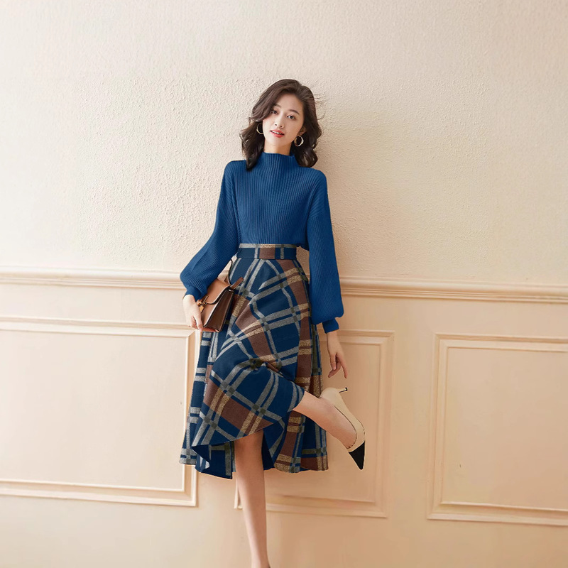 French Retro Sweater Plaid Skirt suit Autumn and Winter Fashion Outer Wear Bat Sleeve Knitted Shirt Skirt Two-piece Set French Retro Sweater Plaid Skirt suit Autumn and Winter Fashion Outer Wear Bat Sleeve Knitted Shirt Skirt Two-piece Set