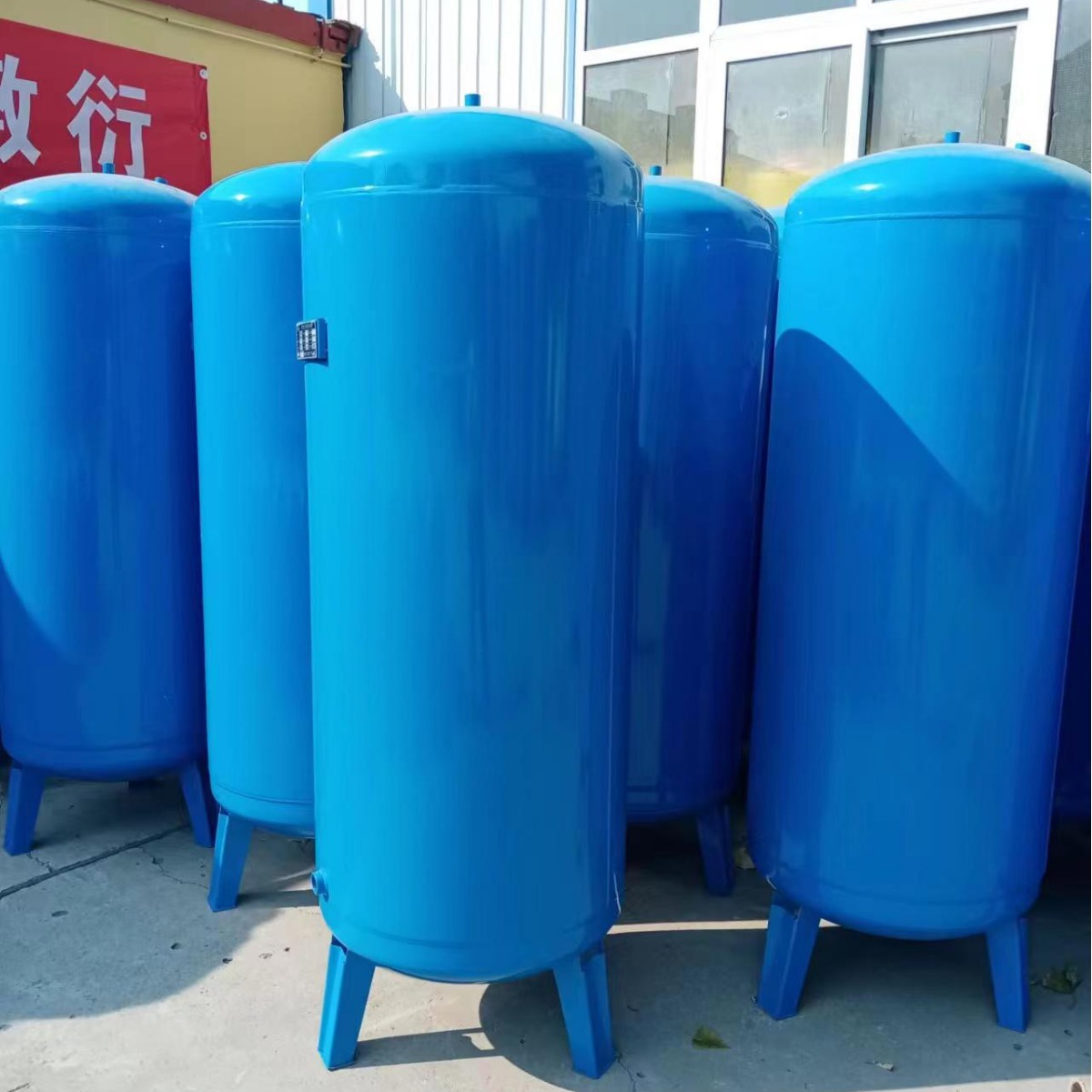 承德日兴自动无塔供水压力罐 压力罐无塔罐 压力罐供水系统