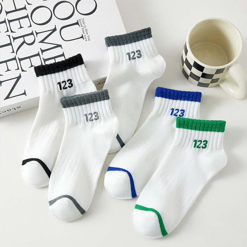 Una bolsa de 5 pares de envío gratis nuevos calcetines de la serie de dibujos animados de primavera y verano para hombres y mujeres calcetines de algodón absorbentes de sudor de boca baja calcetines de dopamina en stock