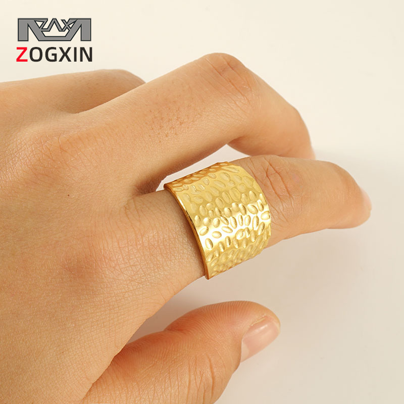 Anillo abierto martillado personalizado retro europeo y americano transfronterizo anillo ajustable de acero inoxidable anillo de dedo índice para hombres y mujeres