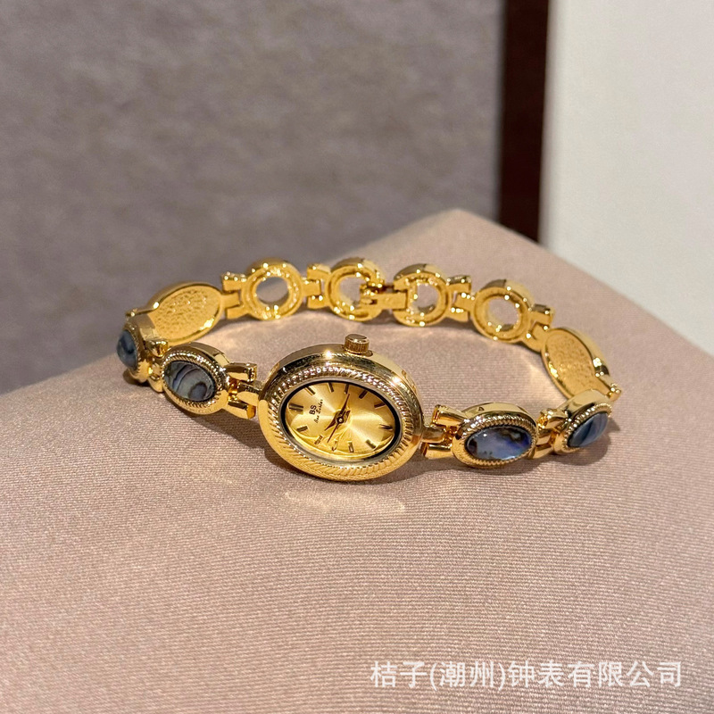 高级感手表女复古时尚手链式女表精致小巧轻奢小众2025新款|undefined