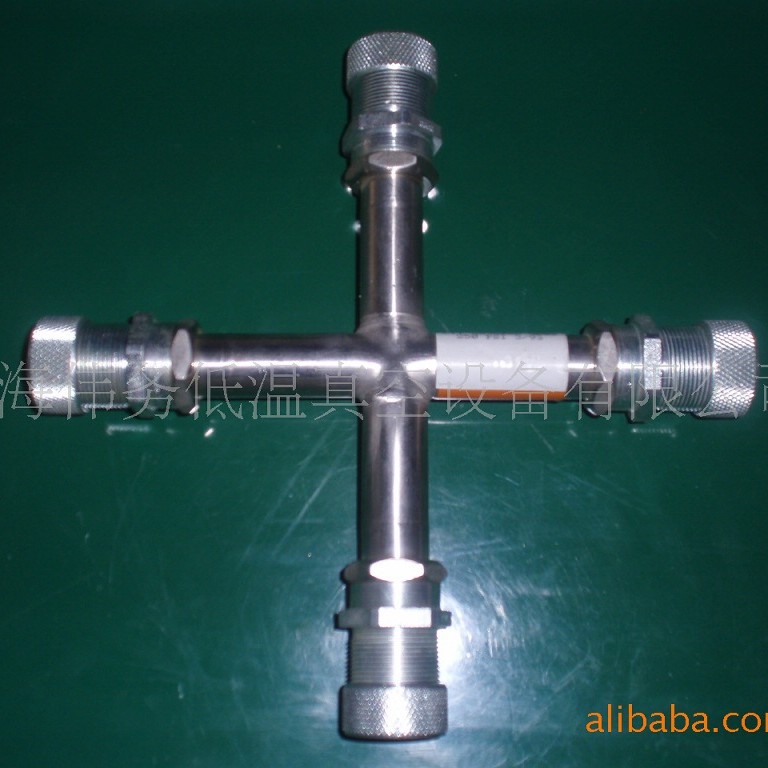 CTI Helium Line Cross 8096082G002