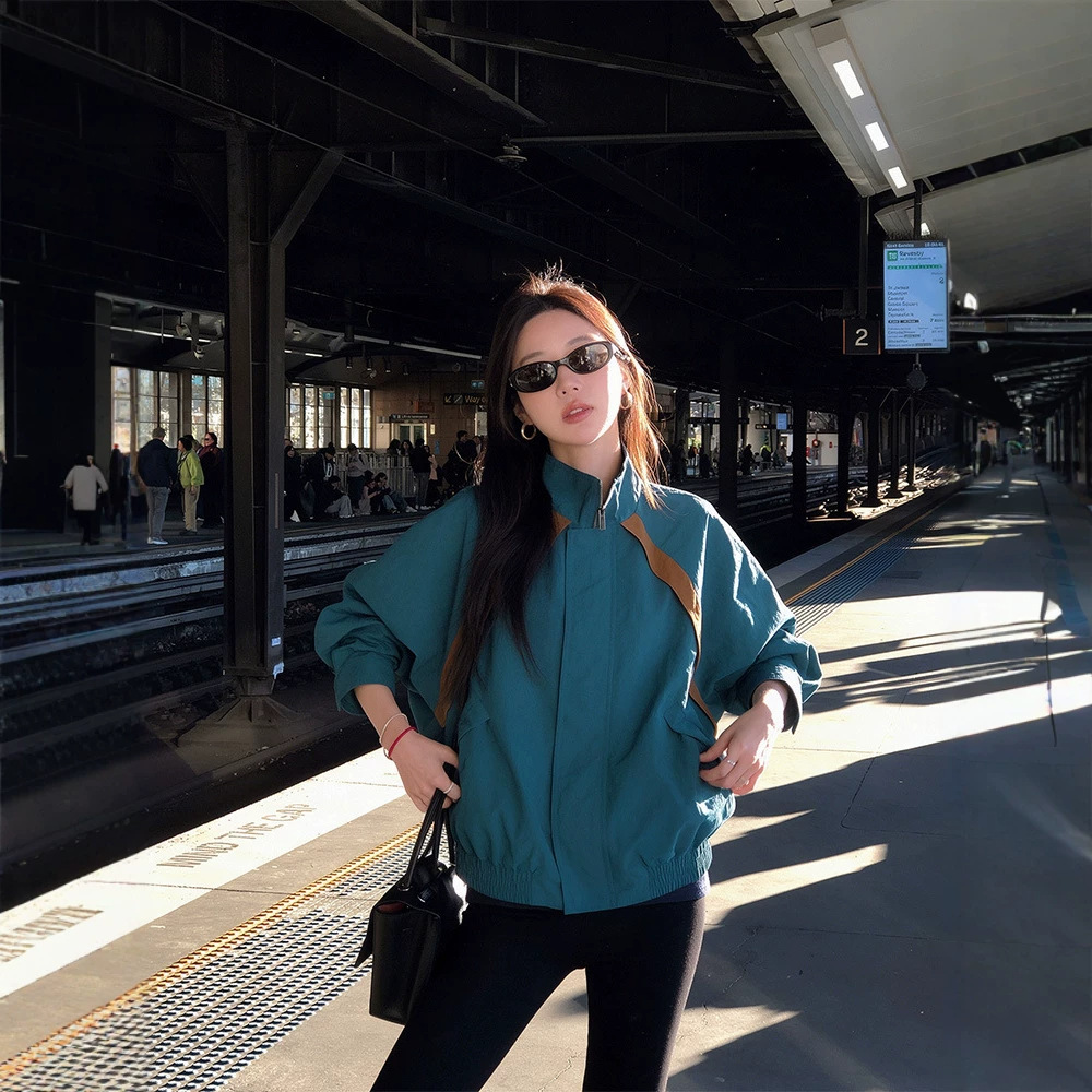 张贝贝 美式撞色插肩复古立领夹克女秋季款宽松休闲百搭短款外套