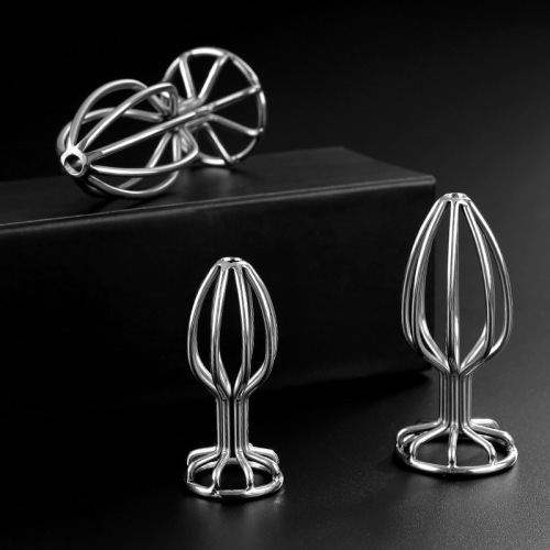 Erotic metal round-bottom hollow anal plug, rear-channel dilator for flirting and teasing, unconventional adult toys for outdoor use—wholesale available.