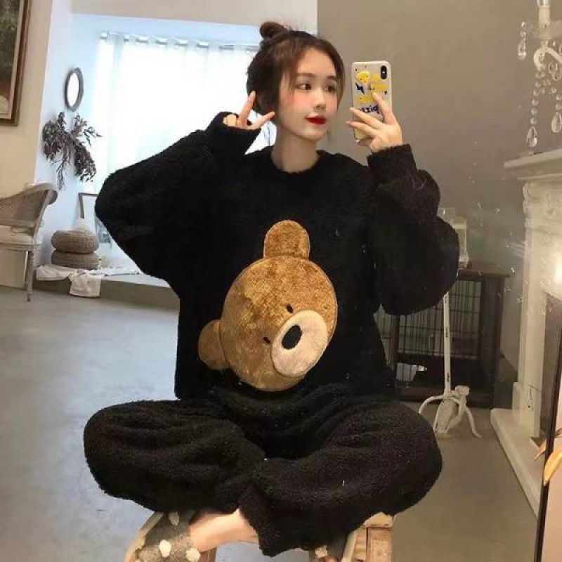 Cartoon Sweet Tilted-Head Bear Style Pajamas for Women, Autumn and Winter Coral Fleece Thickened Loose Plus-Size Export Cross-Border Set Cartoon Sweet Tilted-Head Bear Style Pajamas for Women, Autumn and Winter Coral Fleece Thickened Loose Plus-Size Export Cross-Border Set