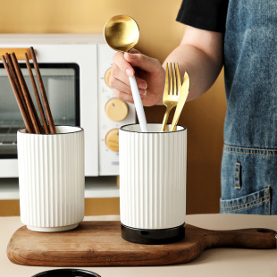 Nordic Draining Chopstick Holder Household Chopstick Cage Kitchen Utensil Spoon Chopstick Storage Box Wall-Mounted Chopstick Basket Chopstick Holder