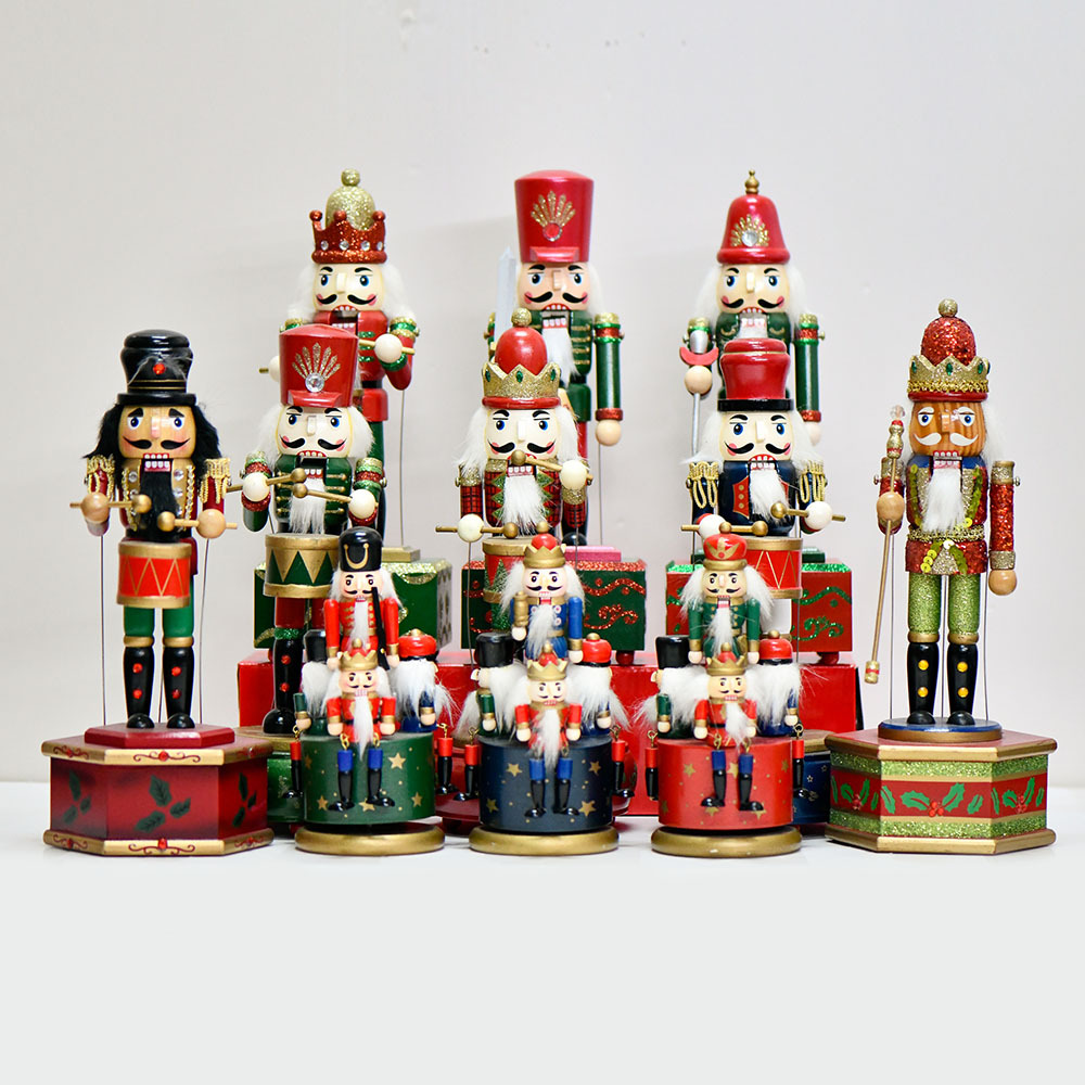 Navidad regalos navideños cascanueces caja de música giratoria artesanía decoración casera madera caja de ocho tonos