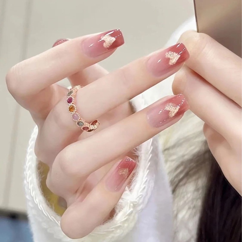 Nude Transparent Heart Gradient Style Wearable Nails, Sweet and Elegant, Brightening Nail Stickers, Ultra-Thin Ice Transparent Nail Patches