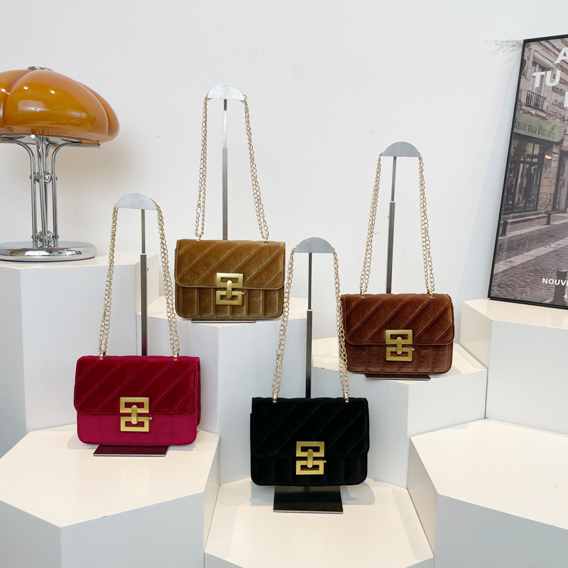 Bolso de mujer de moda extranjera simple mochila retro textura alta primavera 2025 nueva moda bolso de hombro pequeño