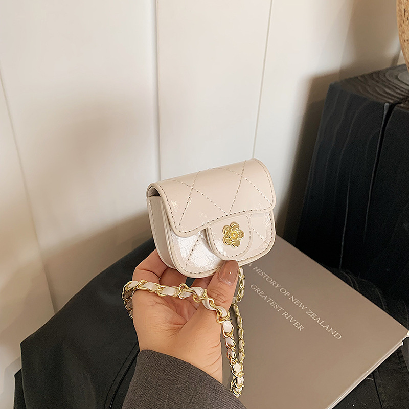 2025 invierno nuevo estilo casual bolso femenino hilo de bordar pequeña fragancia mini bolso de cadena para padres e hijos caramelo bolso de mensajero monedero