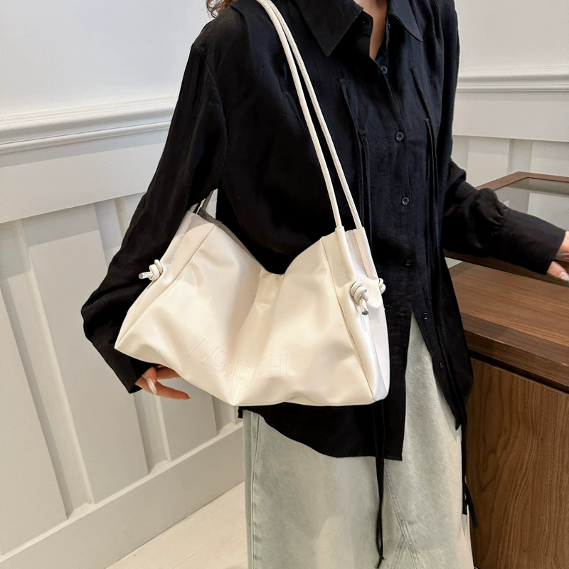 Shoulder bag, capacious small one-shoulder universal, high-end style, 250 g