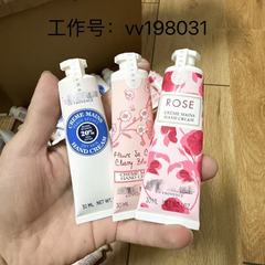 新しい Oushu ハンドクリーム 30 ミリリットルシアバター桜の香りローズの香り保湿ハンドクリームギフト