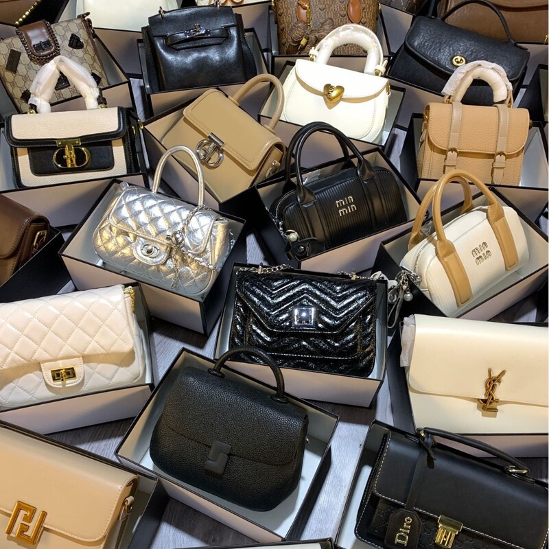 Women's bags, brand new in original packaging, assorted styles, mixed wholesale, women's shoulder and crossbody bags, export live-streaming supply, wholesale Women's bags, brand new in original packaging, assorted styles, mixed wholesale, women's shoulder and crossbody bags, export live-streaming supply, wholesale
