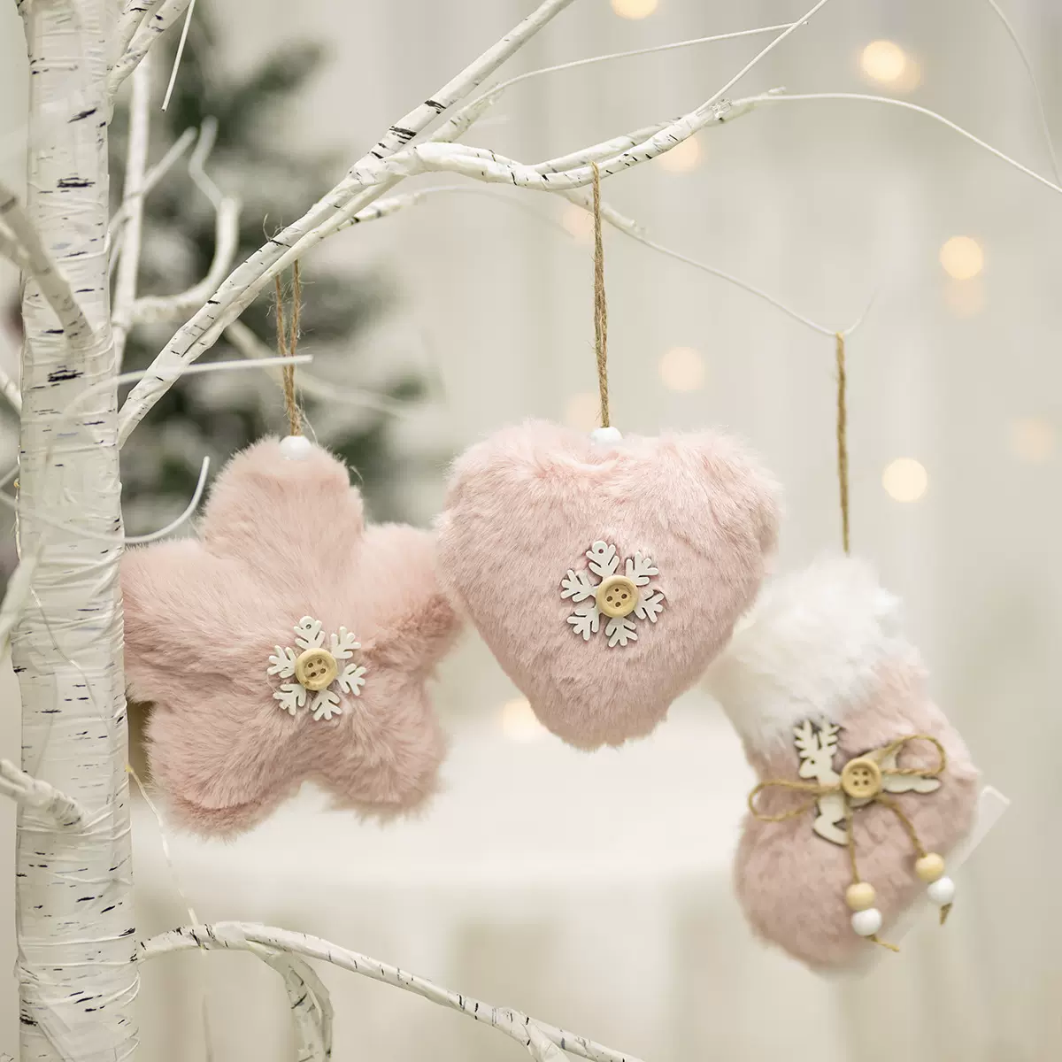 新款跨境圣诞节毛绒天使吊饰可爱公仔娃娃礼物圣诞树挂件ins布置