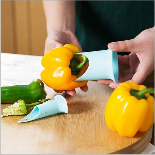 Household plastic seed scooper, creative fruit and vegetable corer, kitchen core removal tool, pepper seed remover is not spicy