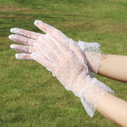 Polka Dot Net Mesh Gloves for Women - Summer Thin Hot Selling Polka Dot Lace Retro Elegant Audrey Hepburn Style Finger Hole