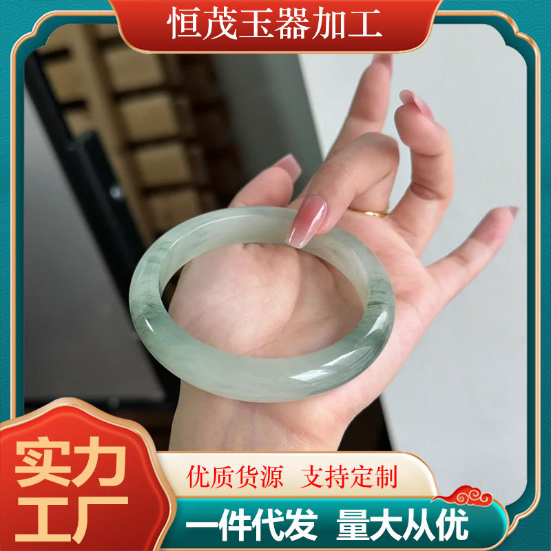 天然新疆冰翠圆条玉镯女款雪翠金丝玉正圈镯子天山翠手镯直播货源
